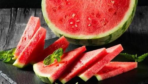 吃瓜促进消化吗,揭秘夏日消暑美食的神奇功效