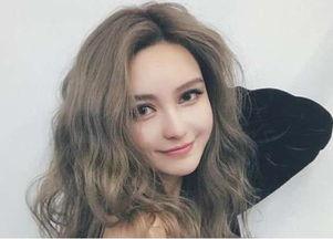 女生发吃瓜,跟随女生脚步，一起吃瓜探秘